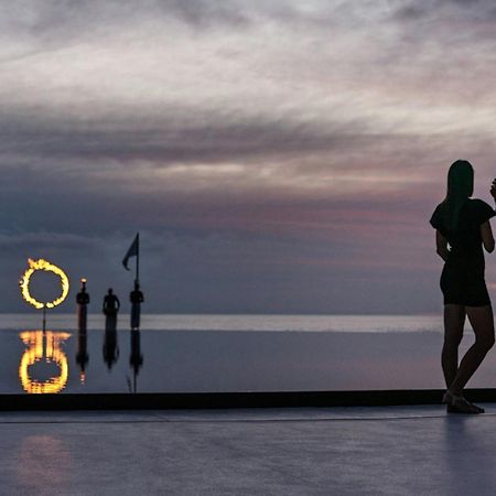 Отель The Ritz-Carlton Maldives, Fari Islands Gaafaru Экстерьер фото