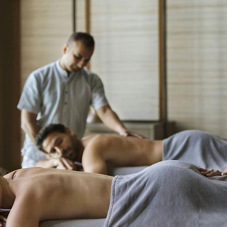 Отель The Ritz-Carlton Maldives, Fari Islands Gaafaru Экстерьер фото
